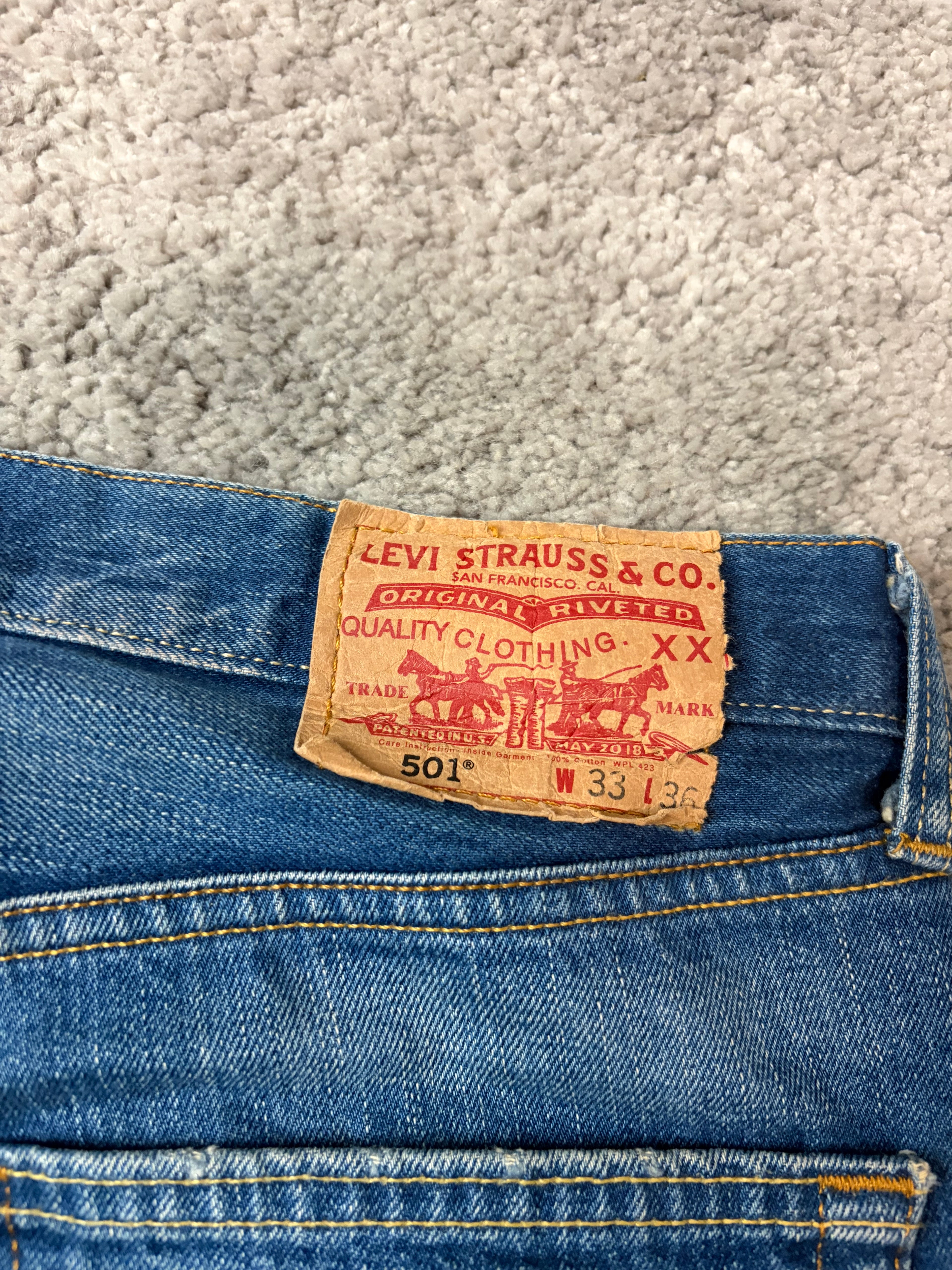 Levis 501 straight (L)
