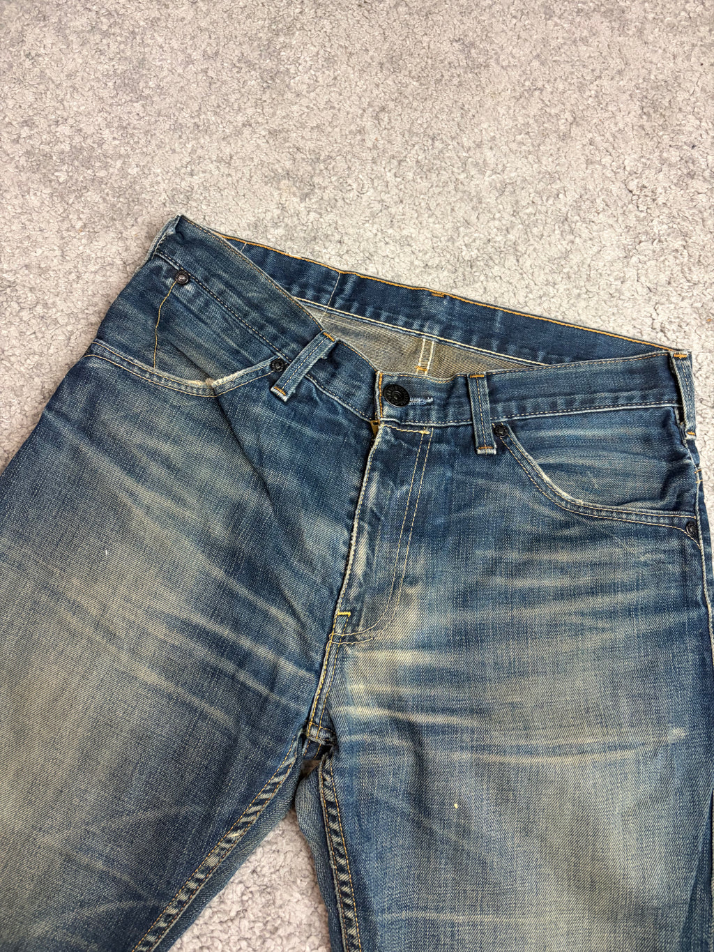 Levis 504 Straight (M)