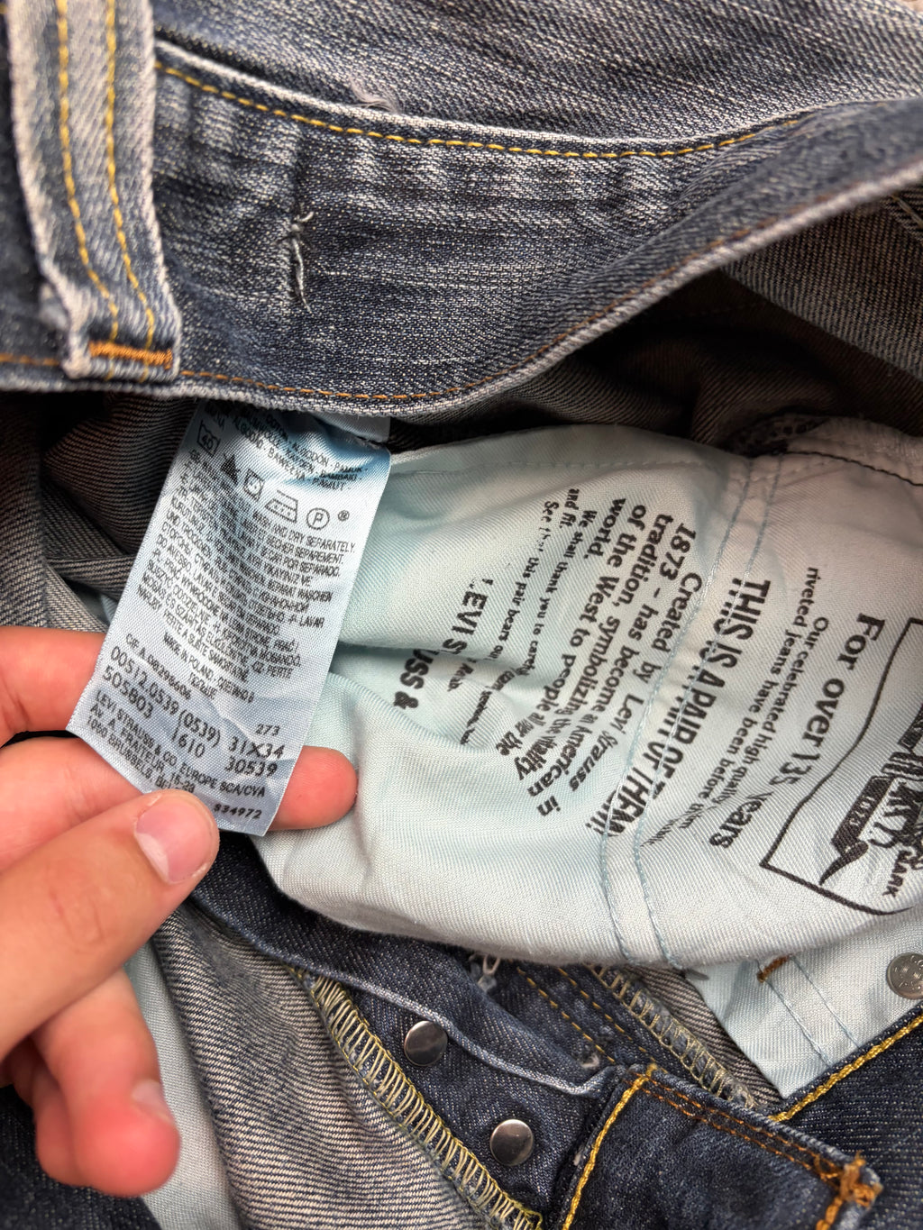 Levis 512 Bootcut  (M)
