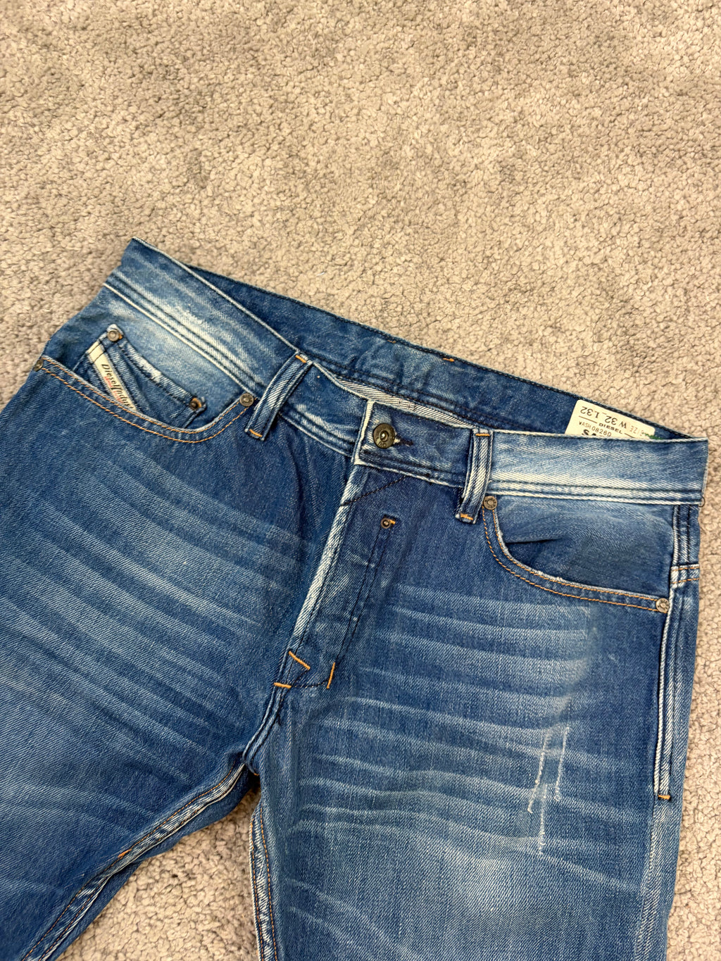 Diesel straight denim (M/L)