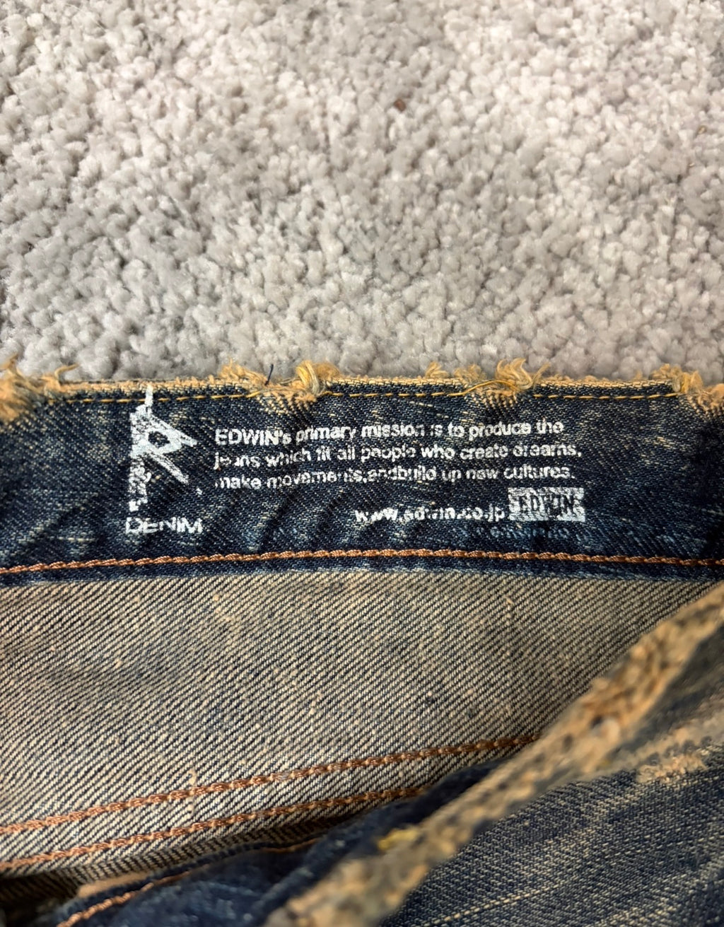 Edwin japanese denim (S/M)
