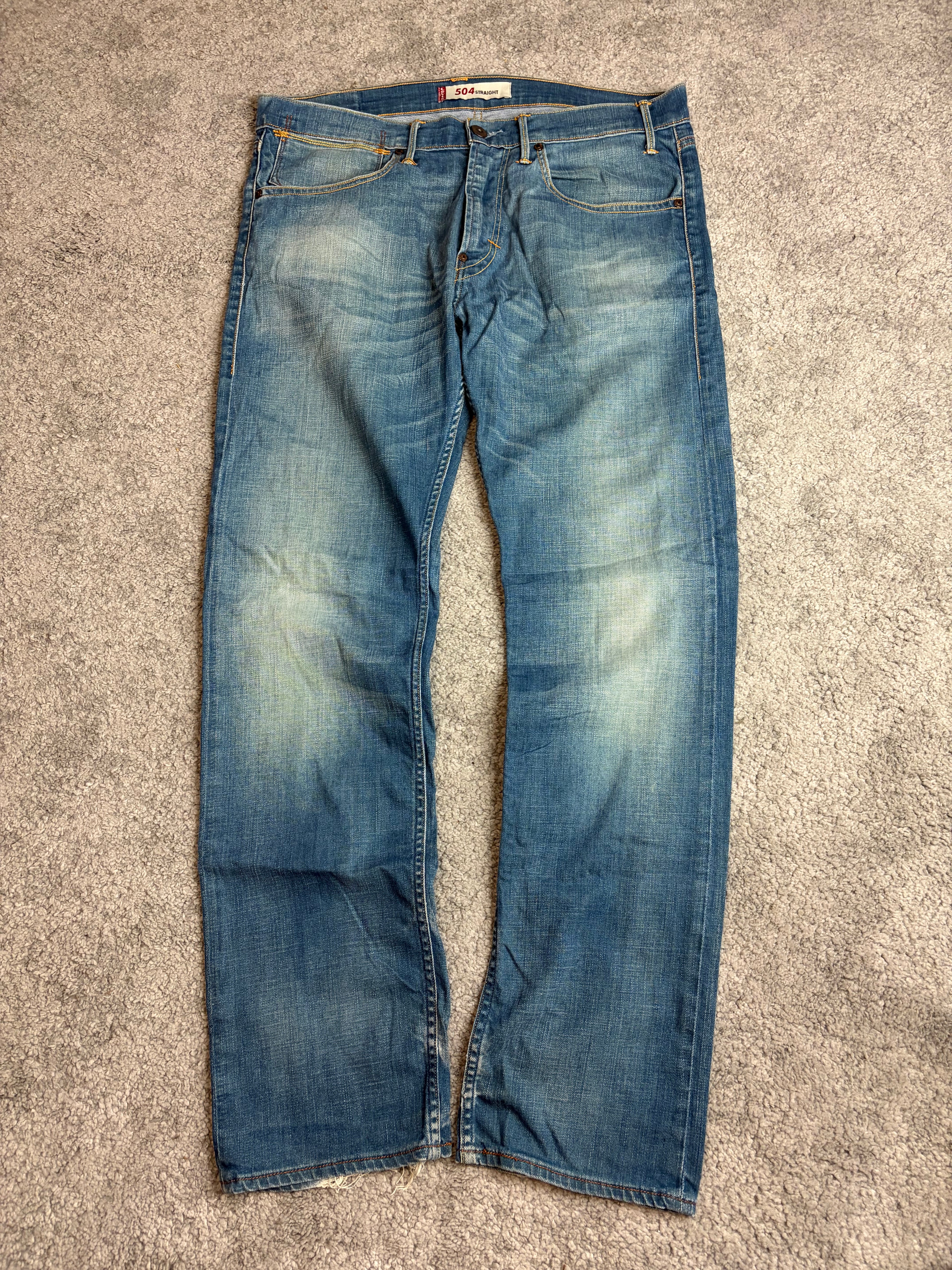 Levis 504 straight (L)