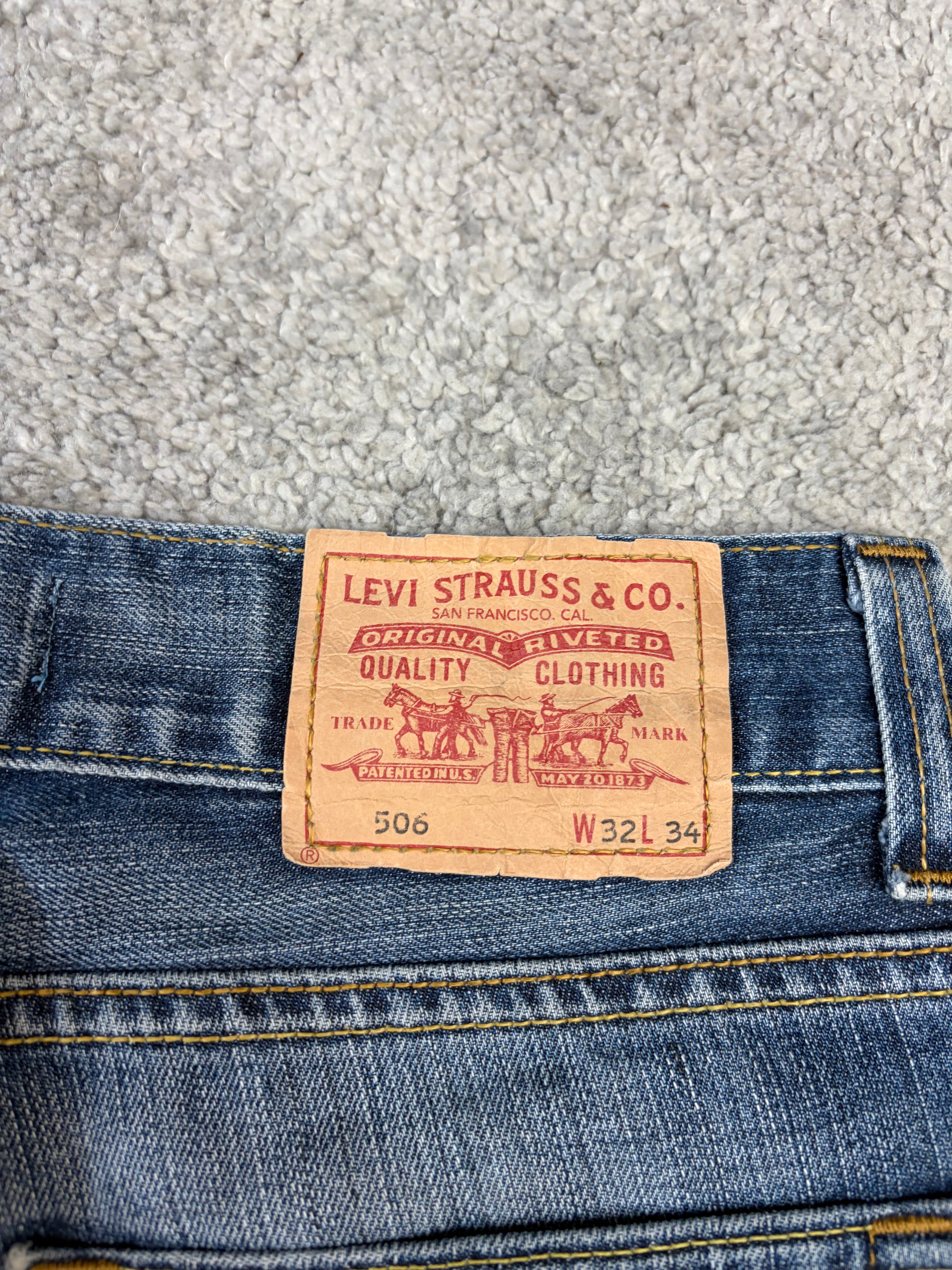 Levis 506 Bootcut (M)