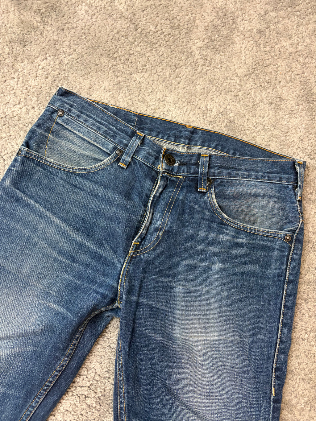 Levis 511 slim (M)