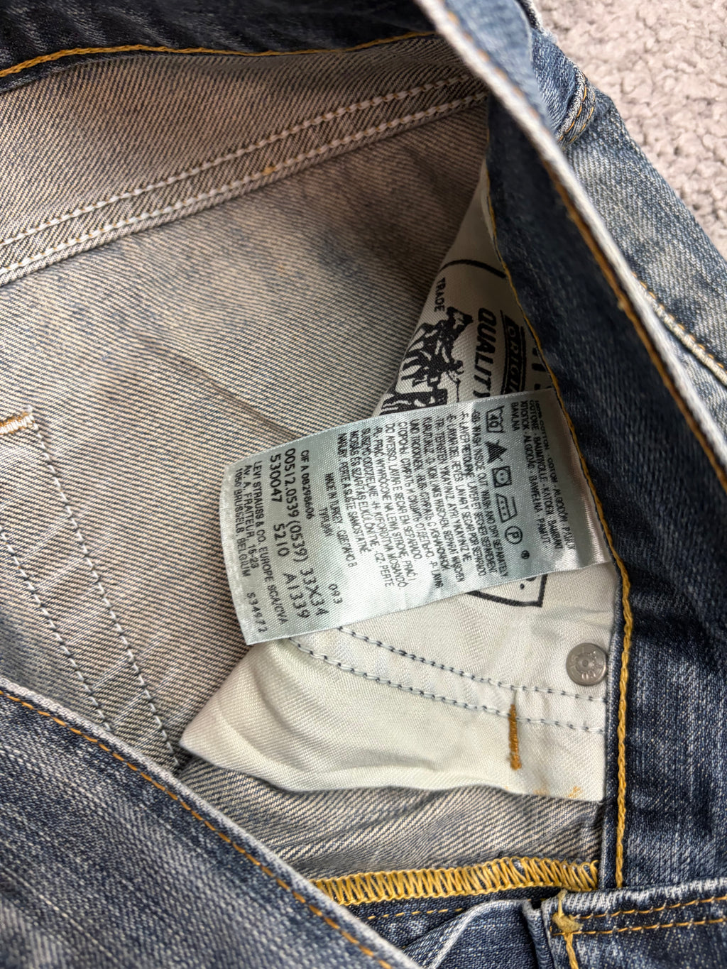 Levis 512 Bootcut (L)