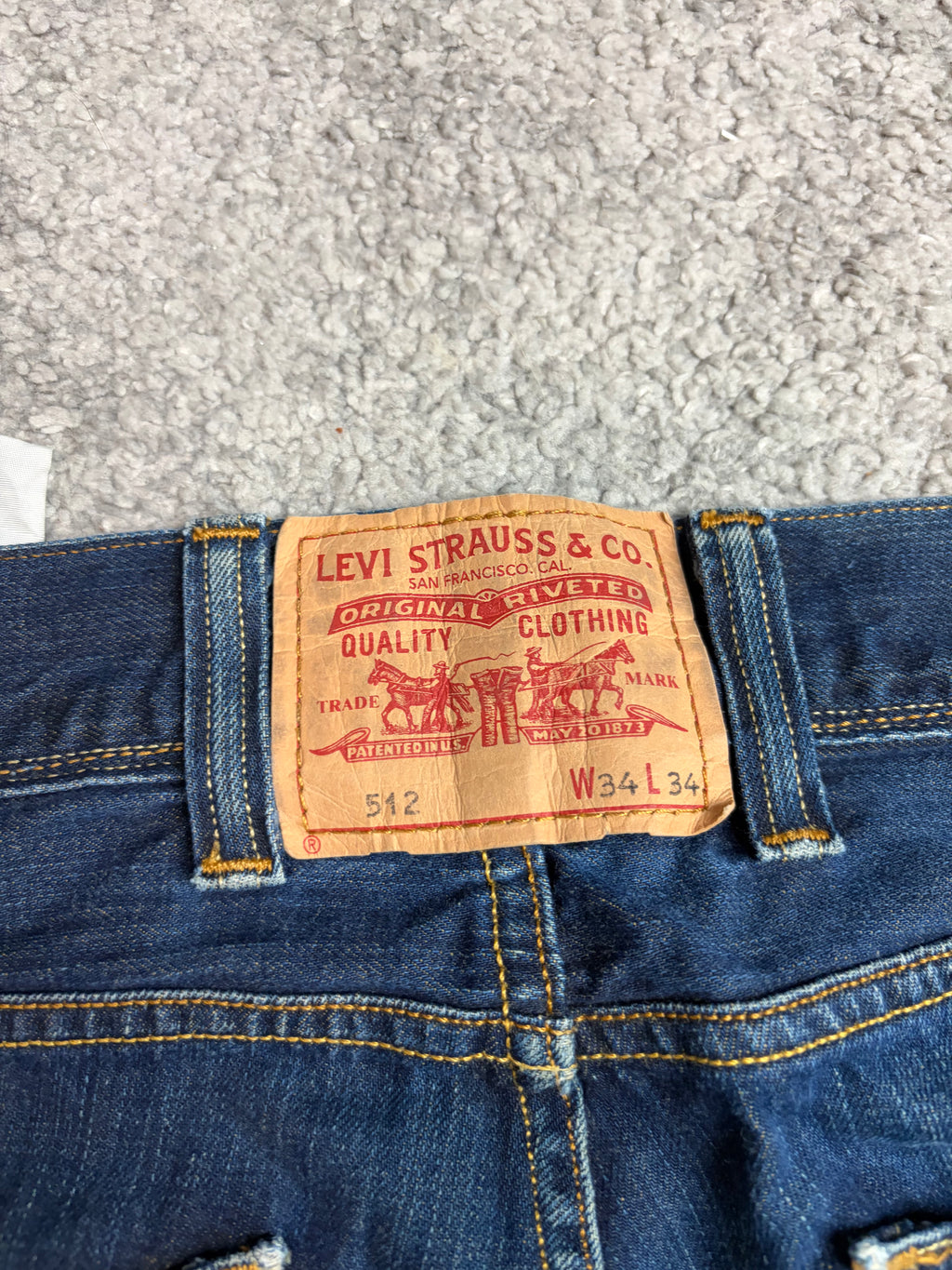 Levis 512 Bootcut (L)
