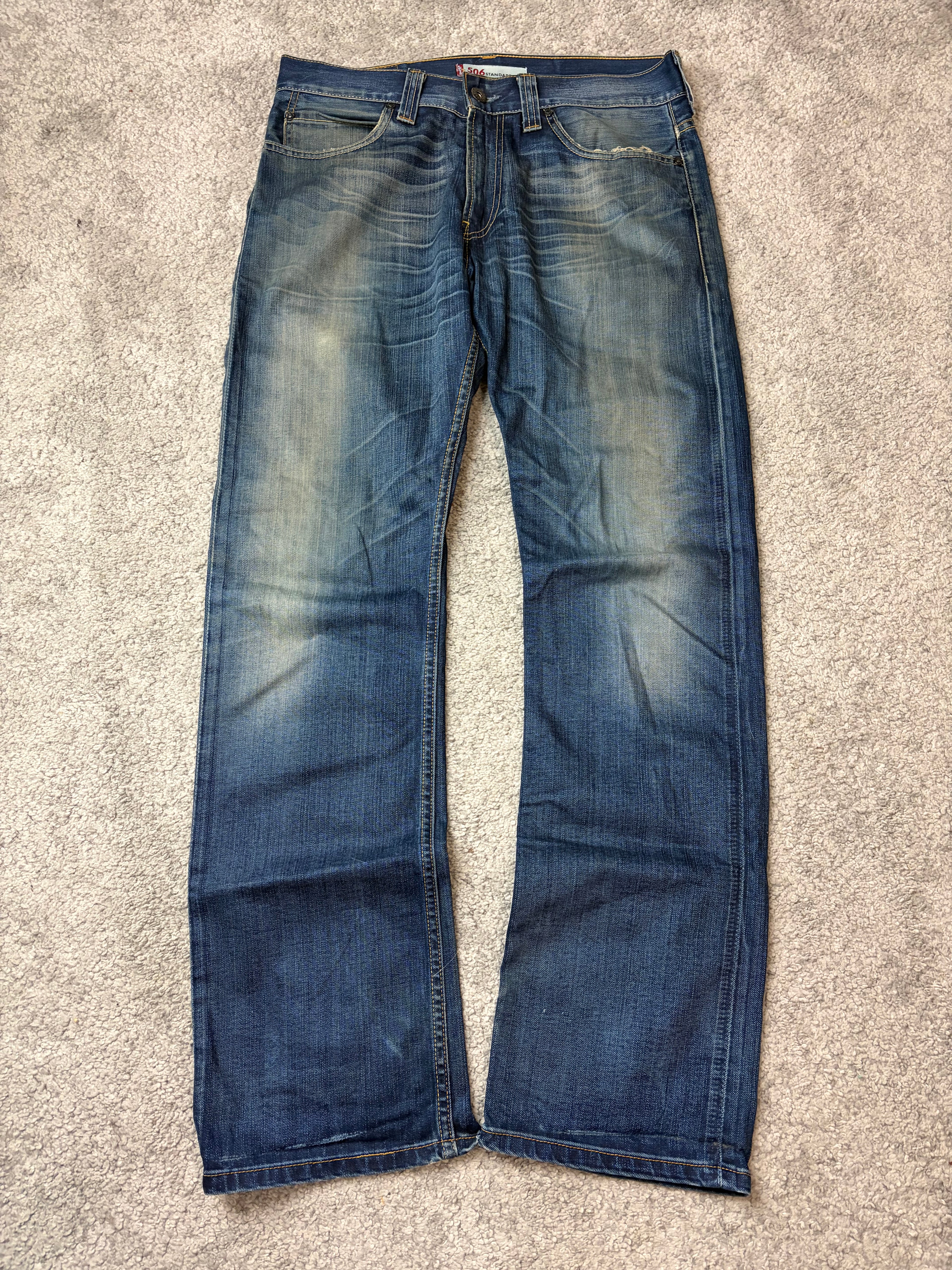 Levis 506 standard straight (L)