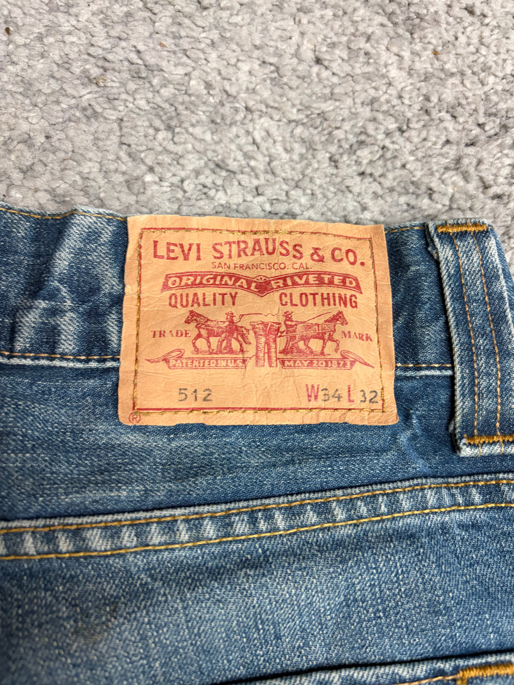 Levis 512 Bootcut (L)
