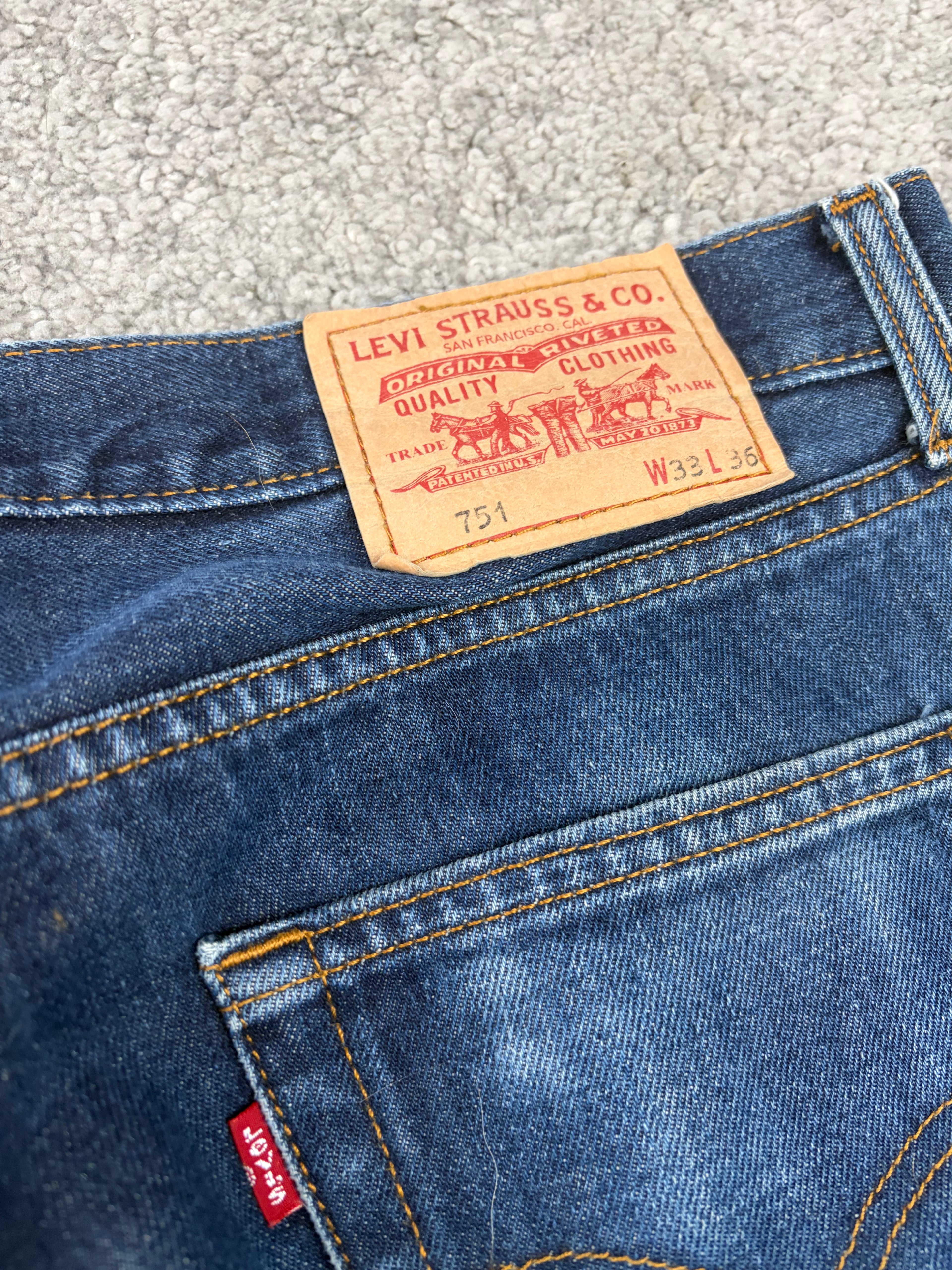 Levis washed denim (L)