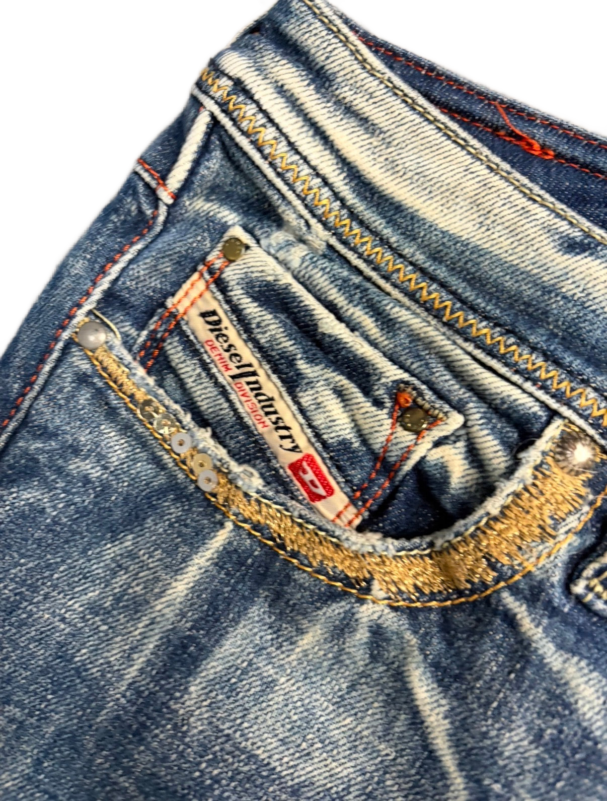 Diesel straight women (F)