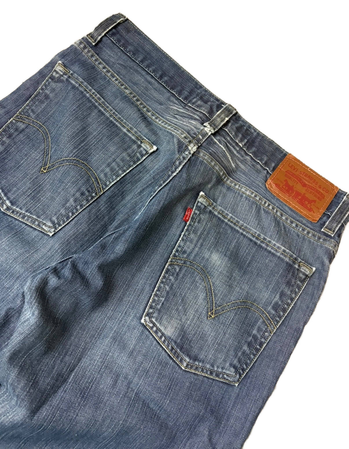 Levi's straight/slim (L)
