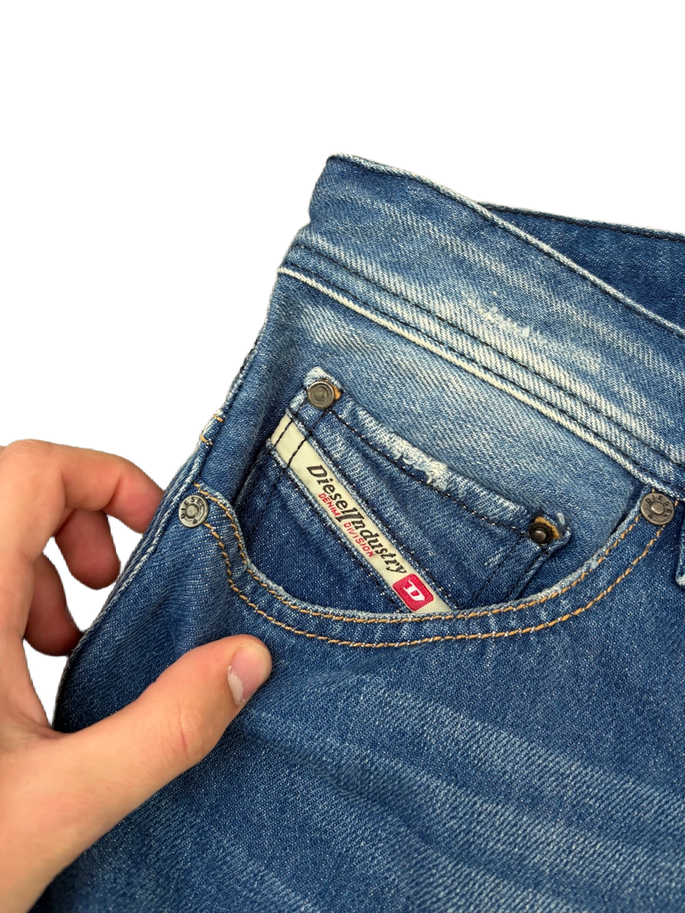 Diesel straight denim (M/L)