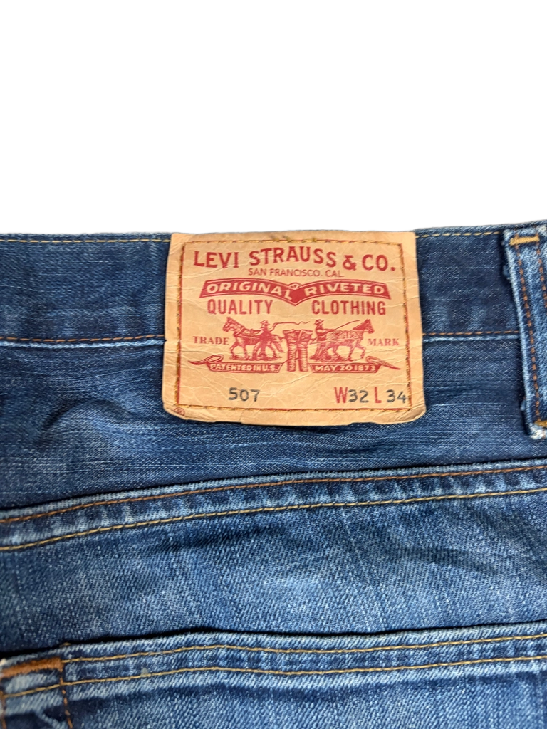 Levis 507 Bootcut (L)