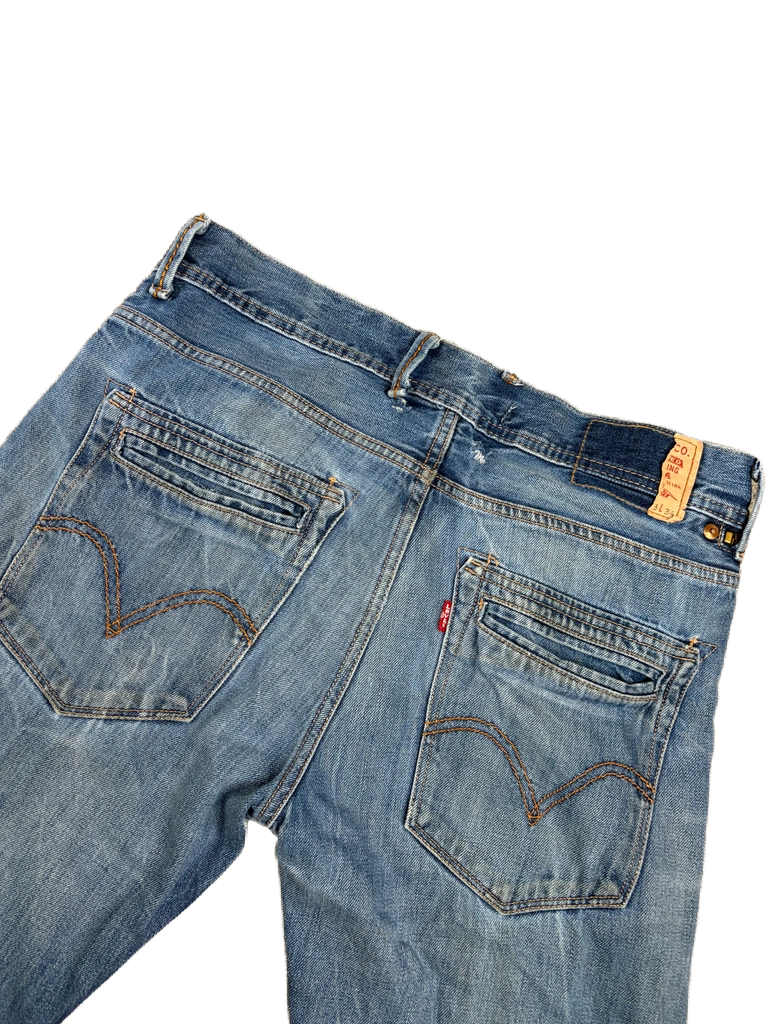 Levis 506 Straight (L)